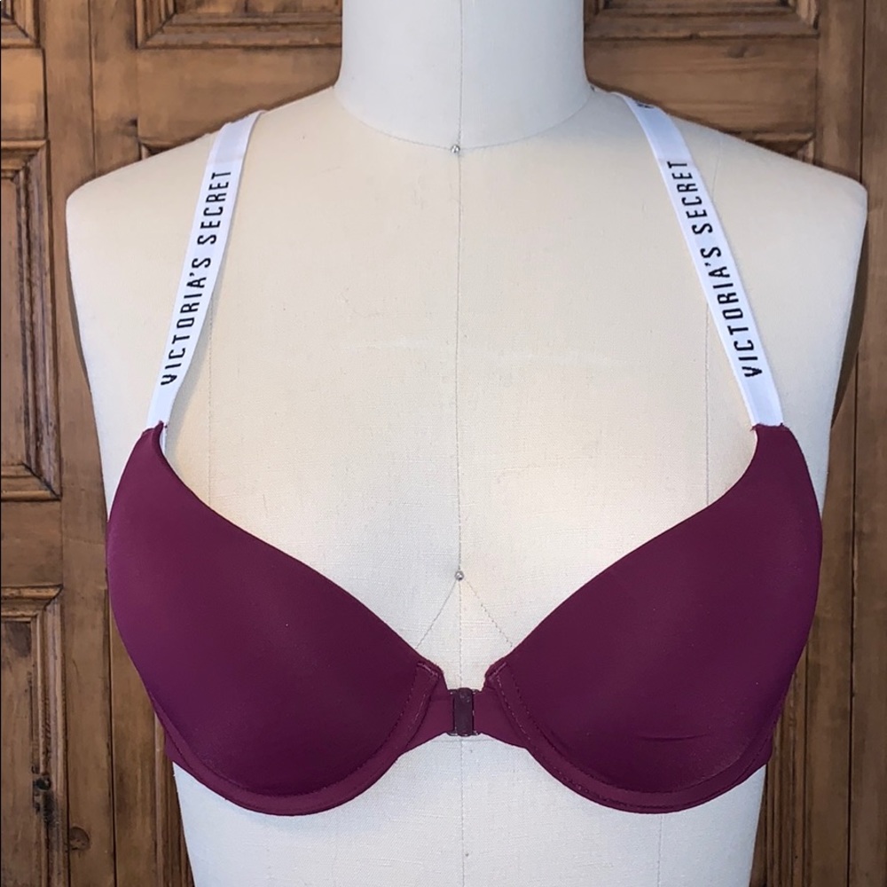 Victoria’s Secret lightly lined Demi bra